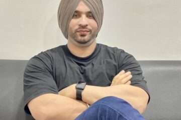 Executive Gurpinder Singh Kahlon(Founder & CEO)